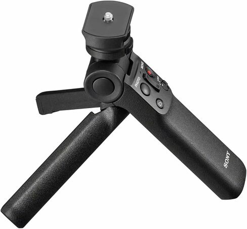Sony ECM-G1 Vlogger Shotgun Microphone Bundle with Sony ACCVC1 Vlogger Accessory Kit with Memory Card Reader and Card Storage (3 Items) in Saudi Arabia