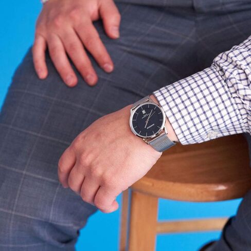 ساعة أرمترون للرجال بخاصية عرض التاريخ وسوار شبكي in Kuwait