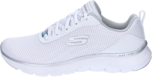 حذاء رياضي نسائي من Skechers Flex الاستئناف 5.0 in Kuwait