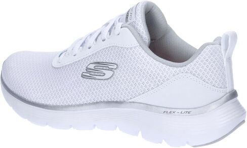 حذاء رياضي نسائي من Skechers Flex الاستئناف 5.0 in Kuwait