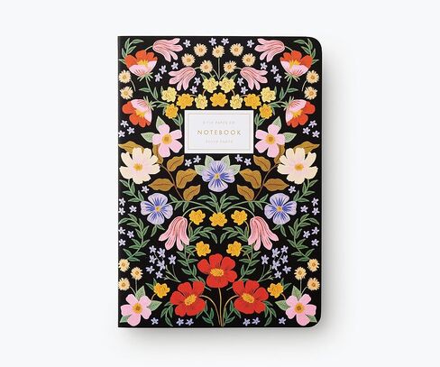 شركة RIFLE PAPER CO. مجموعة دفاتر ملاحظات مخيطة مكونة من 6 | 64 صفحة مسطرة بالحبر الذهبي (غطاء ورقي من القماش مع ورق نص داخلي أبيض)، طاووس وكوبية in Kuwait