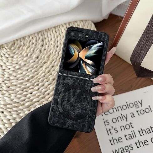 حافظة جلدية متوافقة مع هاتف Samsung Galaxy Z Flip 6، حافظة واقية مقاومة للصدمات ومضادة للسقوط متوافقة مع Magsafe للرجال والنساء، باللون الأسود، 3C-BC6-09146-Black in Saudi Arabia