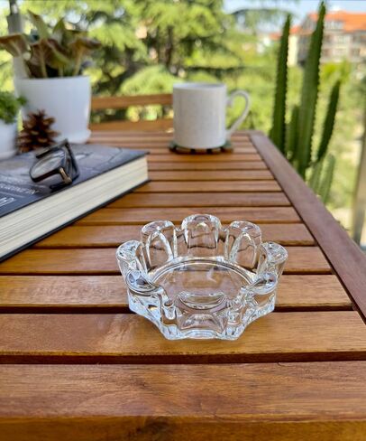 Glass Ashtrays for Cigarettes, Portable Decorative Modern Ashtray for Home Office Indoor Outdoor Patio Use, Fancy Cute Cool Ash Tray, Pack of 2 (Clear-Square) in Saudi Arabia