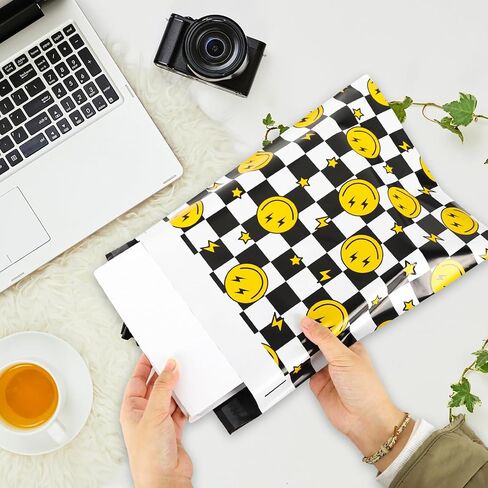 Whaline 100Pcs Thank You Poly Mailer 10 x 13 Inch Flower Tear-Resistant Mailing Bags with Self-Seal White Black Deliver Envelopes Waterproof Plastic Packaging Bags for Small Business Packing Moving in Kuwait