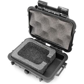 CASEMATIX Travel Case Compatible with GPS Garmin inReach Messenger Satellite Communicator and Accessories in a Rugged, Waterproof Shell, Includes Case Only with Custom Foam