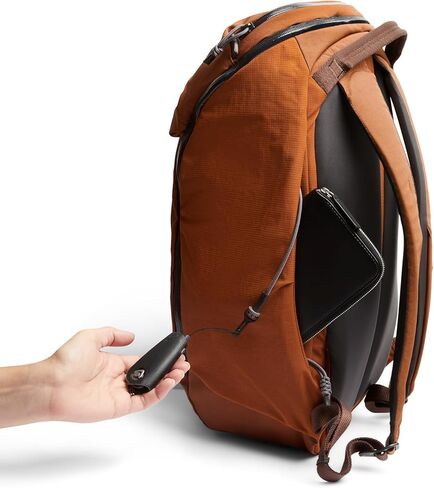 حزمة Bellroy Venture Ready Pack 26L (مع إمكانية تمرير الأمتعة) - Nightsky in Saudi Arabia
