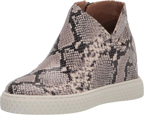 Aerosoles Women's Zirah Sneaker in Saudi Arabia
