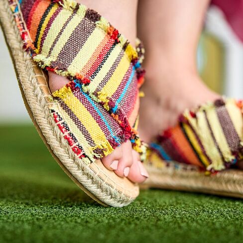 Minnetonka Women's Pepper Slide Sandal in Kuwait