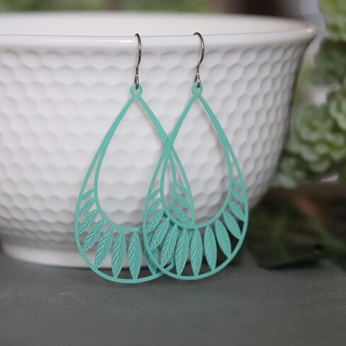 Leaf Cutout Dangle Earrings Lightweight Teardrop on Hypoallergenic Titanium Hooks (Silver) in Saudi Arabia