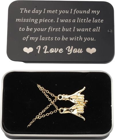FUSTMW Pinky Promise Necklace Set Matching Necklaces for Couples Jewelry Long Distance Couples Gifts for Girlfriend Boyfriend in Saudi Arabia