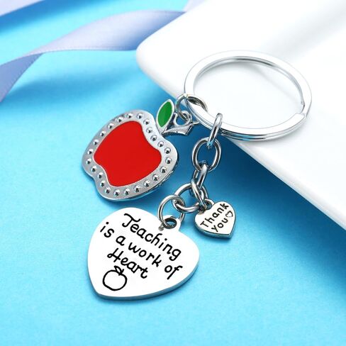 هدايا تقدير المعلم وتعليم هو عمل من القلب سلسلة مفاتيح العودة إلى المدرسة هدية للمعلم in Kuwait