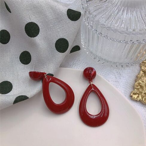 Retro Red Tapered Drop Dangle Earrings for Women Girls Acrylic Geometric Waterdrop Charms Drop Dangling Stud Earring Lightweight Elegant Birthday Christmas Festival Jewelry Gifts for Friends in Saudi Arabia