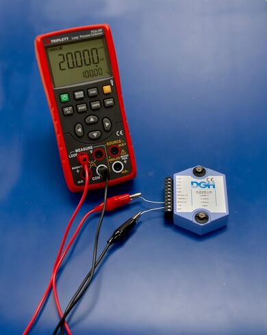 Triplett PCAL100 High Precision Temperature Calibrator - Measurement and Sourcing of Temperature, Voltage, Resistance in Kuwait