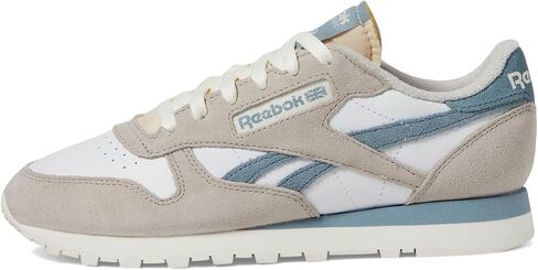 حذاء رياضي نسائي من الجلد الكلاسيكي من ريبوك، لون الطباشير/الرمادي/البني المنفع، 9.5 in Kuwait