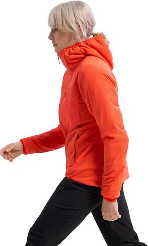 Arc'teryx Women's Proton Hoody in Saudi Arabia
