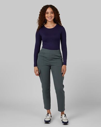32 Degrees Heat Women's Lightweight Crew Baselayer Top | Form Fitting | Long Sleeve | 4-Way Stretch | Thermal in Saudi Arabia