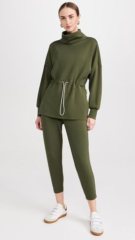 Varley Women's Freya Sweatshirt in Saudi Arabia