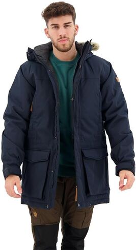 Fjällräven Nuuk Lite Parka in Saudi Arabia