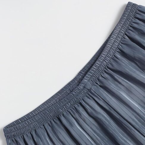 طقم بيجامات رجالي بأكمام طويلة من الحرير خفيف الوزن in Kuwait