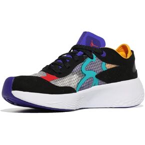 Jordan Boy's Delta 3 Low (Big Kid) Black/University Red/Dark Concord 7 Big Kid M