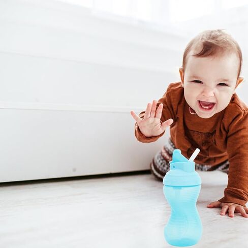 Munchkin Mighty Grip Flip Straw 10oz Sippy Cups - Durable, BPA Free, Straw Cup with Contoured Design & Leak-Proof Soft Silicone Straw - Toddler Straw Cups, Dishwasher Safe (Coral/Green) in Saudi Arabia