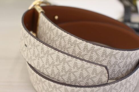 Michael Kors Reversible Buckle Belt (Bright White, Medium) in Saudi Arabia