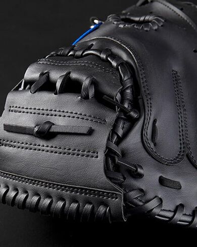 KRTOYUST® Baseball Catcher Mitts,Performance Composite Leather Catcher's Glove for Youth Adult | Right Hand Throw in Saudi Arabia