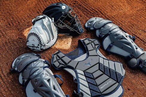 Mizuno Mizuno Women's Samurai Boxed Catcher's Gear Set in Saudi Arabia