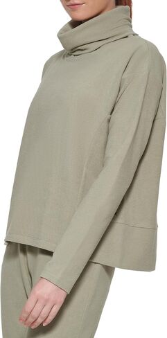 Andrew Marc womens Fleece Turtleneck Sweatshirt in Saudi Arabia