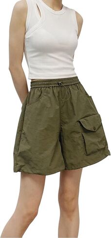 Women's Lightweight Cargo Shorts Green Waterproof Quick Dry Cargo Shorts for Summer Outdoor with Pockets in Saudi Arabia