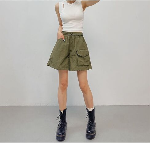 Women's Lightweight Cargo Shorts Green Waterproof Quick Dry Cargo Shorts for Summer Outdoor with Pockets in Saudi Arabia