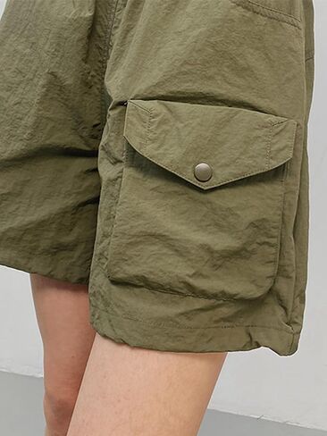 Women's Lightweight Cargo Shorts Green Waterproof Quick Dry Cargo Shorts for Summer Outdoor with Pockets in Saudi Arabia