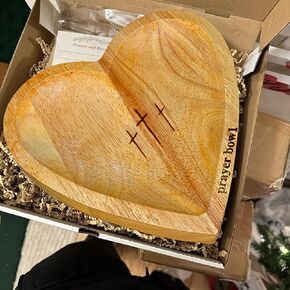 Prayer Bowl Heart Shaped, Religious Prayer Dough Bowl Wooden, for Religious Christian Congregation Gifts
