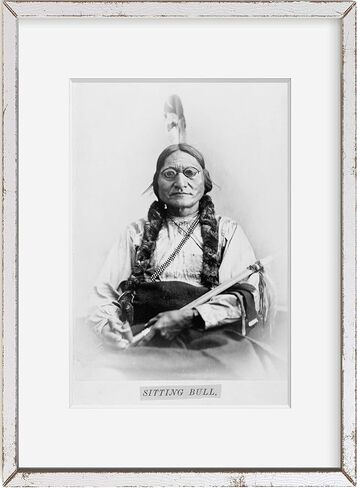 صور لا حصر لها من عام 1881، صورة يجلس عليها الثور وهو يحمل كالوميت عتيق بالأبيض والأسود Photogra d5 in Kuwait