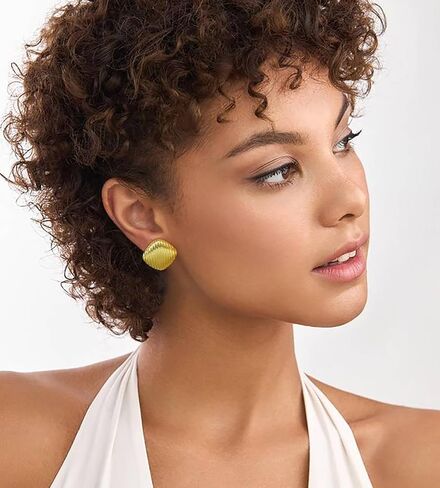 Gold Geometric Earrings for Women, Trendy Chunky Gold Stud Earrings Vintage Statement Earrings Hypoallergenic Dupes Jewelry for Women Gifts for Her in Saudi Arabia