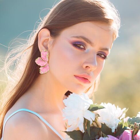 8 Pairs Vintage Flower Earrings Studs Exaggerated Oversized Large Chunky Daisy Flower Earrings Elegant Floral Statement Earrings for Women Girls Jewelry Gifts, 8 Colors in Saudi Arabia