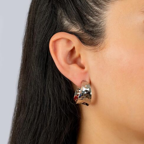 Amazon Essentials Fine Silver Plated 25mm X 13.7mm Medium Hammered Post Hoop Earrings (previously Amazon Collection) in Saudi Arabia