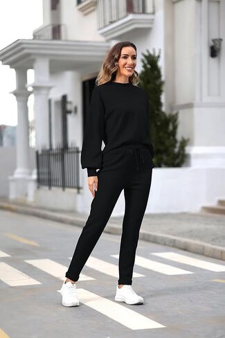 أطقم ملابس رياضية نسائية من TOLENY مكونة من قطعتين وسويت شيرت وسروال رياضي in Kuwait