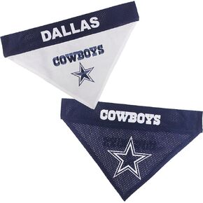 باندانا من بيتس فيرست NFL دالاس كاوبويز ذات وجهين مقاس XX-Large للكلاب والقطط. باندانا رياضية على الوجهين، شعار الفريق مطرز ممتاز، العديد من فرق الدوري الوطني لكرة القدم الأمريكية متاحة