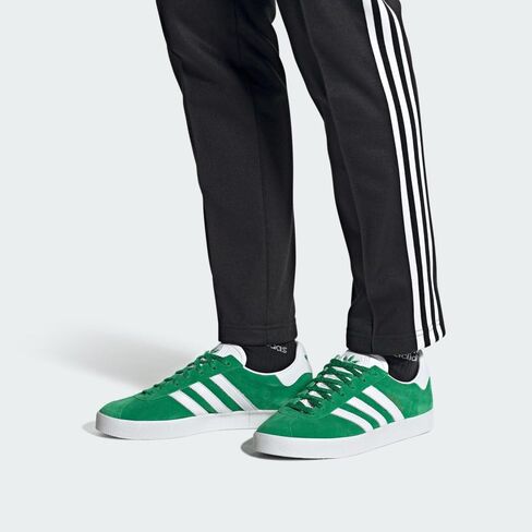 adidas Men's Gazelle Sneaker, Blue Blink/Wonder Clay/Sand Strata, Size 8 in Saudi Arabia
