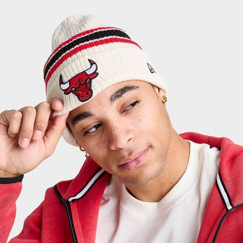 New Era Chicago Bulls Vintage Cuff Knit Retro Beanie Hat White in Saudi Arabia