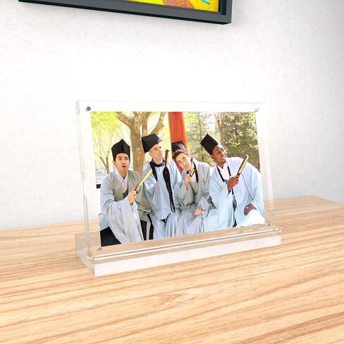 Magnetic Acrylic Picture Photo Frame 4x6 inches ，Horizontal Magnet Double Sided 4x6 Picture Frame， Desktop Display with Photo Frame Support Stand Best Gift for Family, Wedding, Graduation, Birthday, in Kuwait
