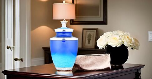 Urn for Human Ashes Adult Male Female - Handmade Cremation Urn, Wolf 4 Keepsake Urns with Velvet Bags - Wolf Steaming urn (One Large & 4 Small Urn) in Saudi Arabia