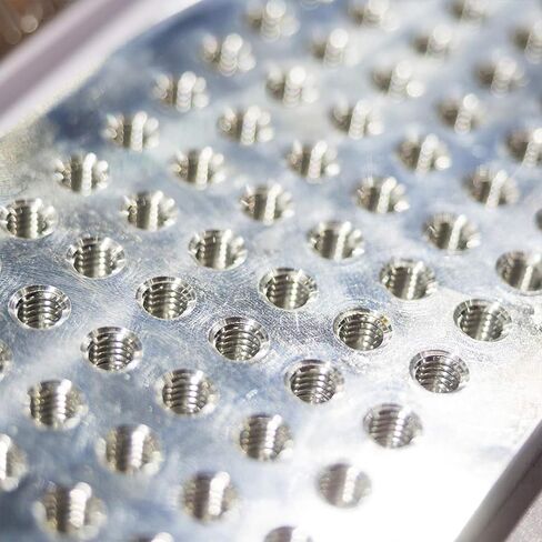 صنبور لولبي بقابس لولبي M4 × 0.7 مم، للحفر والتنصت، H2 3 مزامير HSS، مطلي بالتيتانيوم، ساق مستديرة مع صنابير لولبية مترية ذات نهاية مربعة، قطعة واحدة in Kuwait