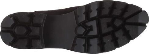 الكفاح النسائي من أجل حذاء الموضة المناسب لك in Kuwait