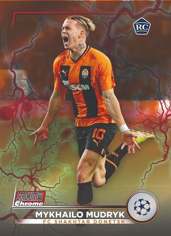 2022/23 Topps Stadium Club Chrome UEFA Club Competitions Giant Box - 10 Packs Per Box, Black in Saudi Arabia