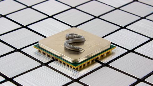 MG Chemicals 8327GL5-25ML Non-Silicone Liquid Thermal Gel 5 W/(m·K), 56g, 1-Part Jar in Kuwait