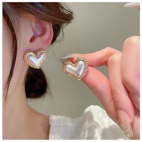 Bohemian Puffy Pearl Stud Earrings Gold Heart Pearl Earrings Puffed Heart Pearl Earrings Love Heart Pearl Stud Earrings Jewelry for Women and Girls Gifts