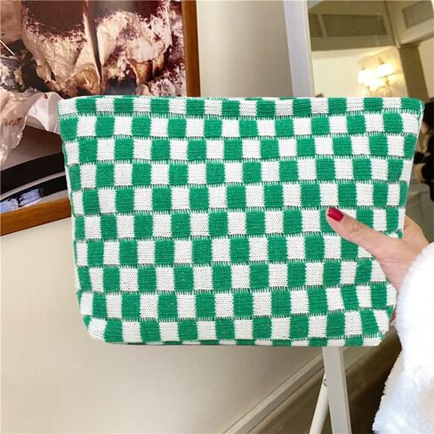 حقيبة مكياج مكونة من قطعتين، حقيبة مستحضرات تجميل كبيرة مربعة الشكل، حقيبة سفر لأدوات الزينة، حقيبة مستحضرات تجميل لطيفة، حقيبة مكياج، فرش مكياج، حقيبة تخزين إكسسوارات جمالية للنساء (كبيرة + خضراء صغيرة) in Kuwait