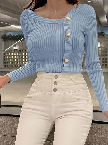 بلوفر نسائي من Floerns بأكمام طويلة وأزرار غير متماثلة ورقبة مضلعة in Kuwait